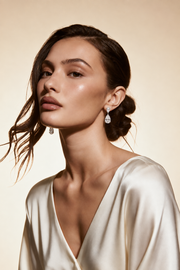 Elara Pavé Earrings - AVRESKA